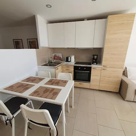 Playa Mirar In Palm Garden דירה