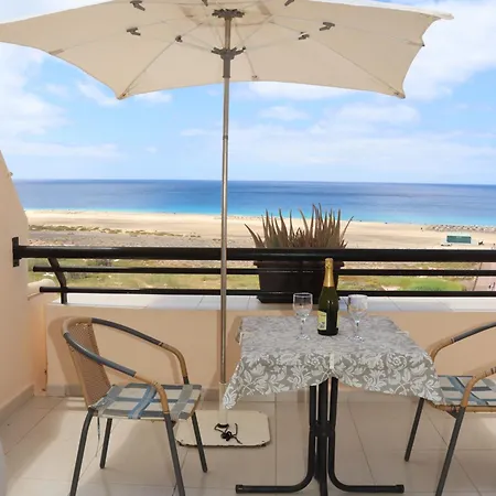Playa Mirar In Palm Garden 모로델제블